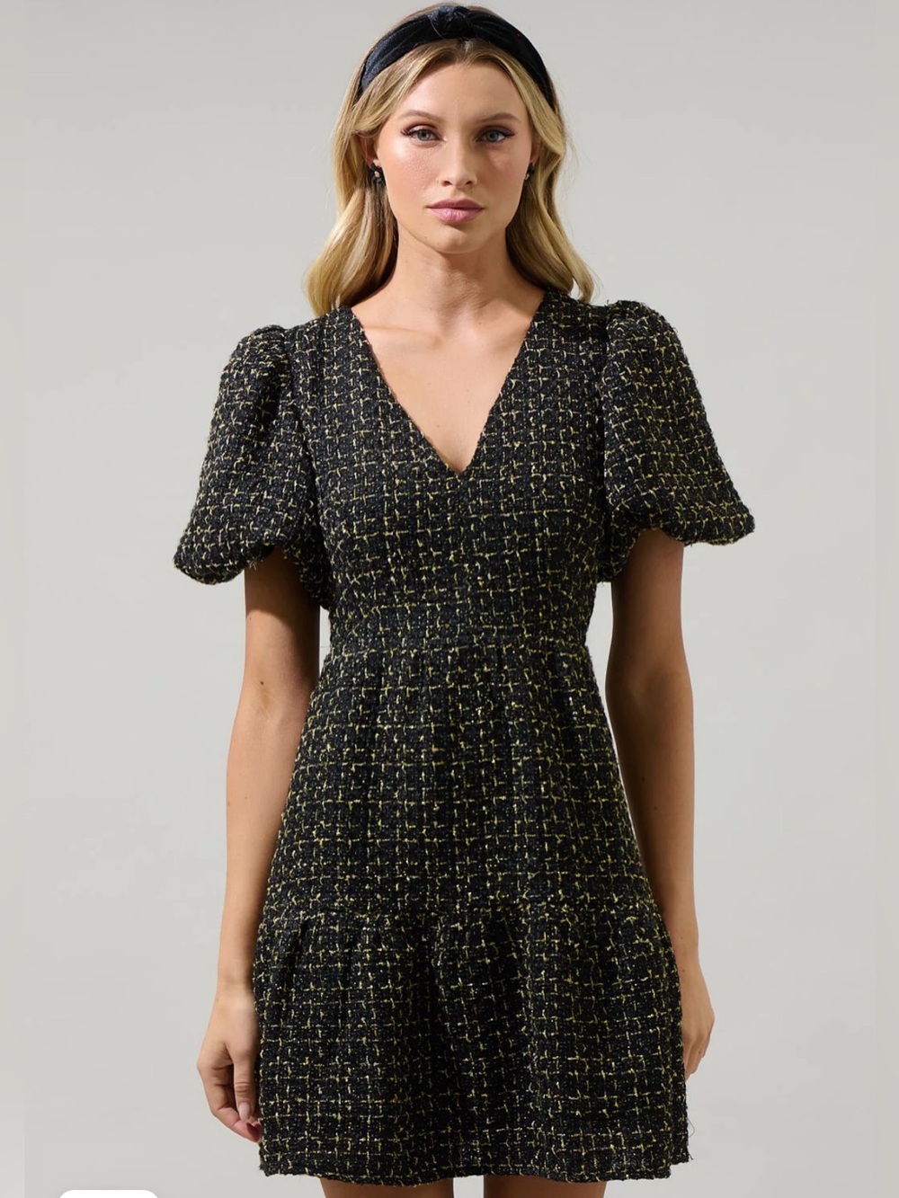 NWT- Sugarlips Carrol Zaylee Tweed May Tiered Mini Dress